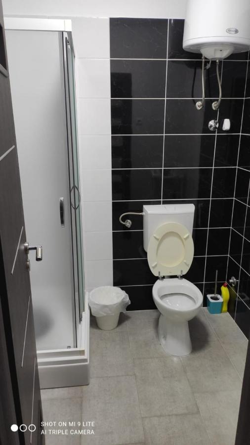 Apartmani Gavran Пировац Екстериор снимка