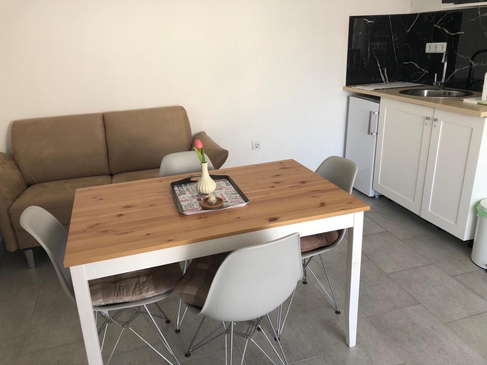 Apartmani Gavran Пировац Екстериор снимка